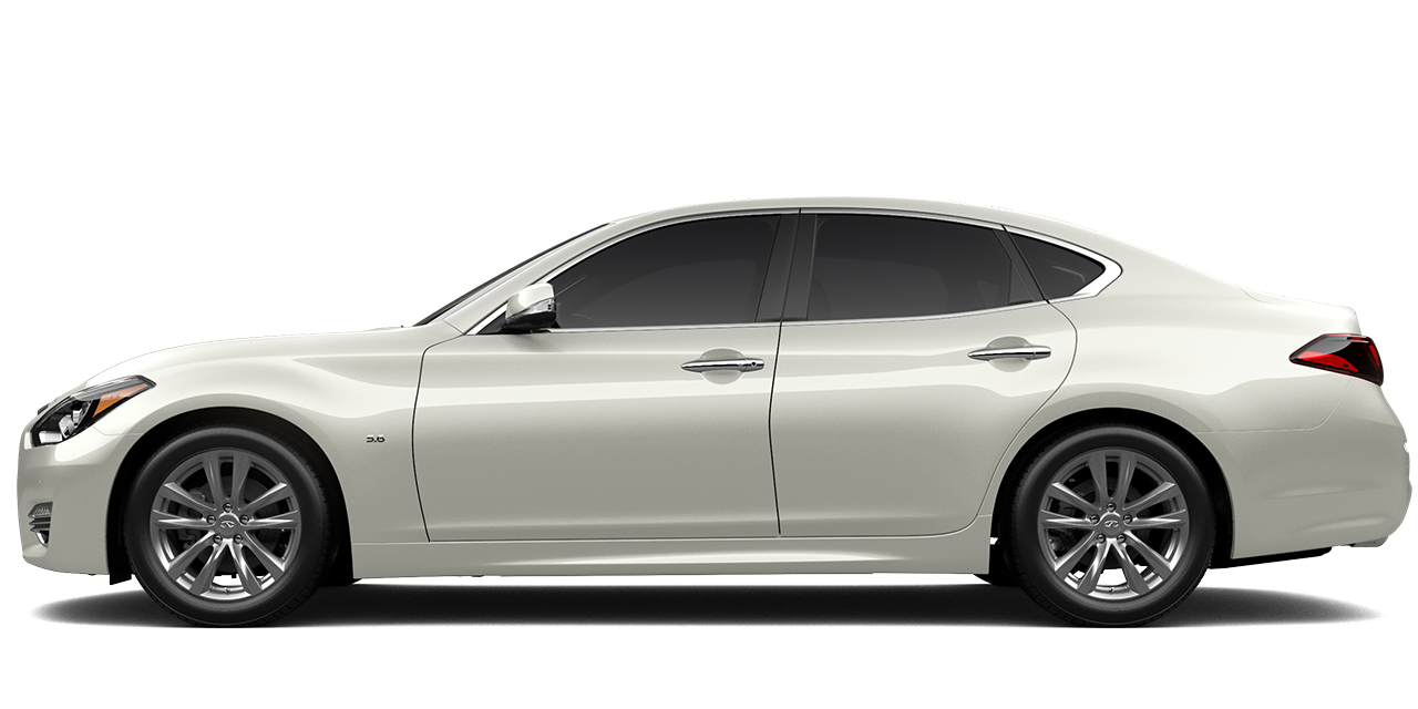 Q70 5.6 LUXE AWD Majestic White