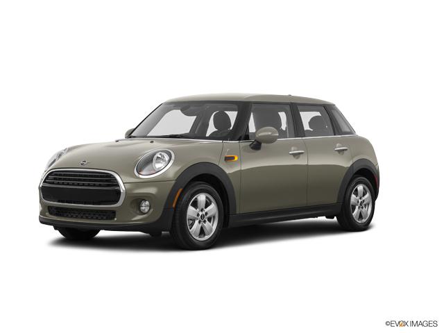 2019 MINI Cooper Hardtop 4 Door Vehicle Photo in Plano, TX 75093