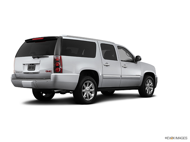 2013 GMC Yukon XL Vehicle Photo in Dallas, TX 75209