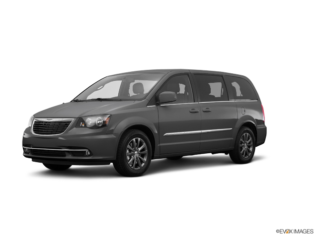 2016 Chrysler Town & Country Vehicle Photo in Portland, OR 97225