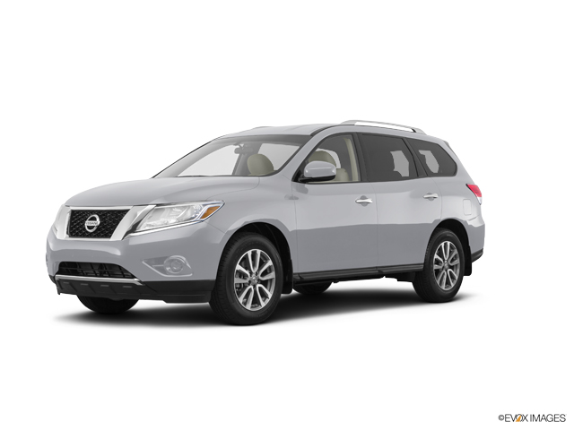 Select 2016 Nissan Pathfinder