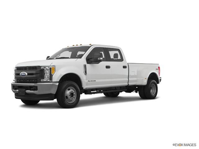 2017 Ford Super Duty F-350 DRW Vehicle Photo in Dallas, TX 75209