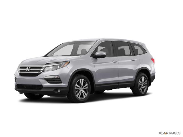 2017 Honda Pilot Vehicle Photo in Independence, MO 64055