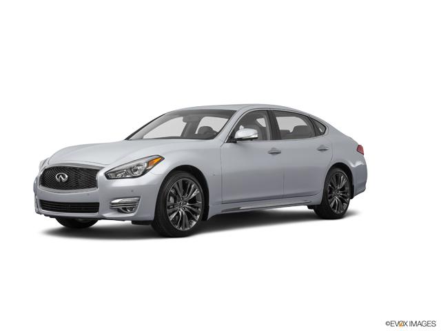 Select 2018 INFINITI Q70L