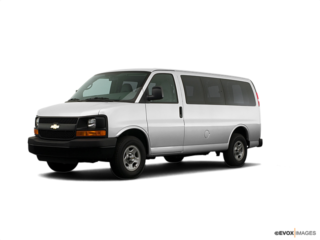 Used 2007 Chevrolet Express Penger Van For In Cambridge Oh 2007 Chevrolet Express Penger Vehicle Photo In Cambridge Oh 43725
