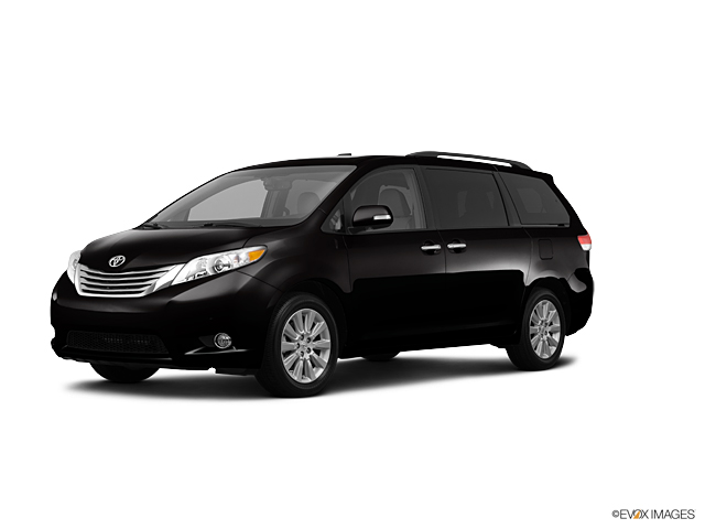 2013 Toyota Sienna Vehicle Photo in Portland, OR 97225