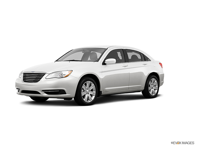 Select 2013 Chrysler 200