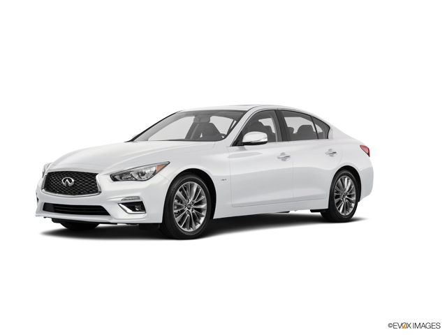 Q50 2.0t PURE Pure White